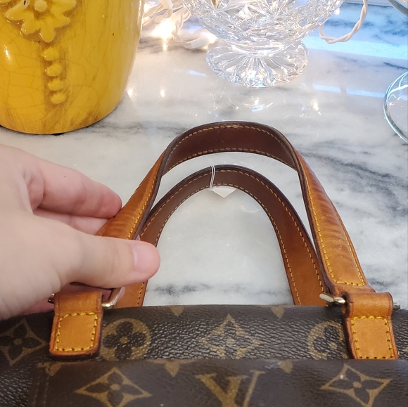 LOUIS VUITTON EXCENTRI CITE HANDBAG - Picture 9 of 14